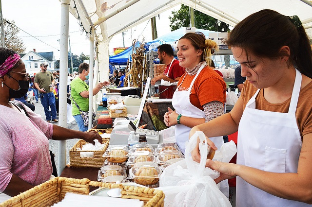 Apple Scrapple Festival là lễ hội ẩm thực nổi bật của bang Delaware
