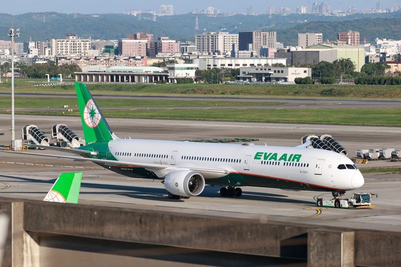 Vì sao nhiều hành khách Việt đánh giá cao độ an toàn của EVA Air?